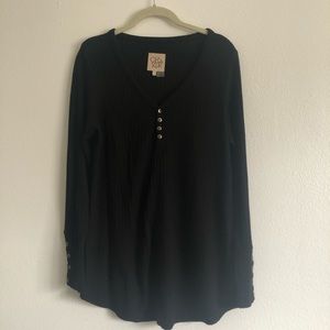 Women’s black long sleeve waffle shirt